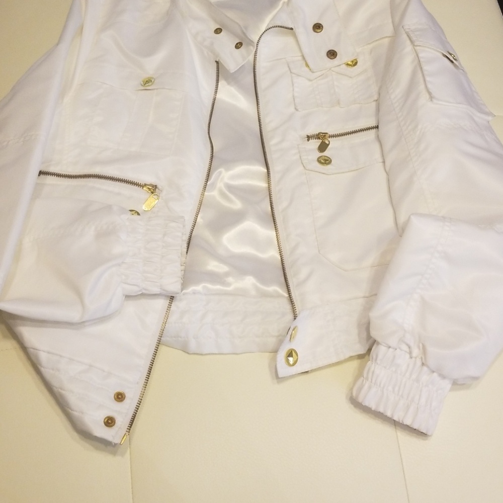 Jacket - Picture 3 of 3